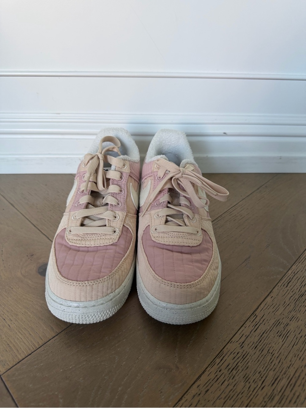 Nike Kids Pink and Cream Low-Top Sneakers